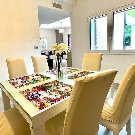 Villa Cavagrande أفولا المظهر الخارجي الصورة